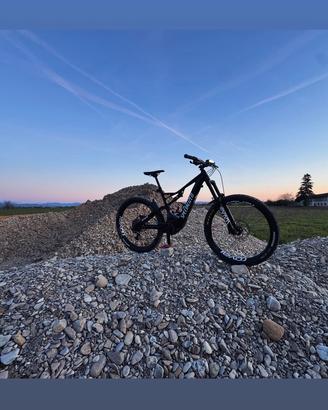 Ebike Specialized turbo levo 2018 Batteria nuova