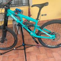 Mtb Dh commencal furius 2010