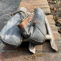 Pattini d’epoca Brigatti Milano + lame CCM Canada