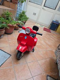 Vespa Rossa bimbo/a