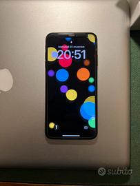 Apple IPHONE X S MAX / 64 Gb .