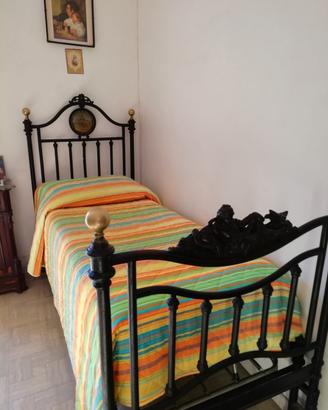 LETTO IN FERRO BATTUTO PRIMI DEL 900
