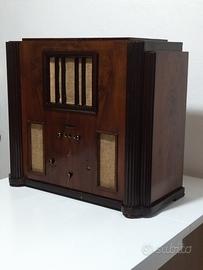 vecchia radio anni 30 modificata