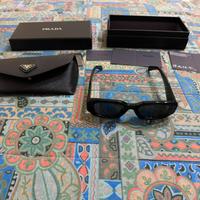 Occhiali Da Sole Prada