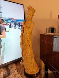 statua in resina 