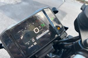 Yamaha mt 09 del 2022 con 11mila chilometri