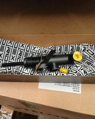 Cilindro maestro del freno/frizione Fiat Doblò