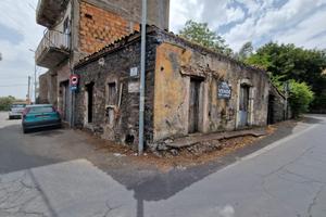 Ragalna - centralissima casa id: ra250vc