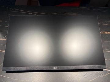 Monitor Gaming 24" LG FHD + Supporto scrivania