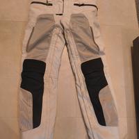 pantaloni moto rev'it