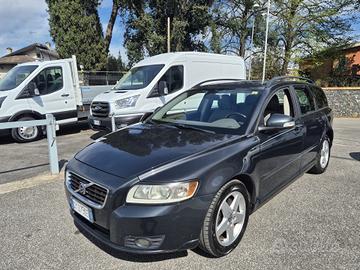 Volvo V50 2.0 D cat Kinetic OUTLET D'ARCANGELO MOT