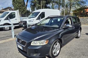 Volvo V50 2.0 D cat Kinetic OUTLET D'ARCANGELO MOT