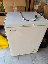 Freezer a pozzetto Hisense