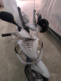  Honda sh 300 2016