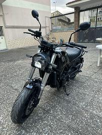 Benelli Leoncino 500 Stadale