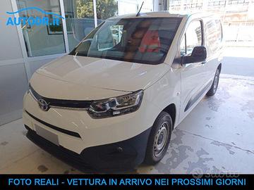 Citroen Berlingo Toyota Proace City 1.5d 100cv L2