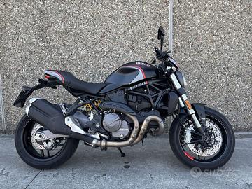Ducati Monster 821