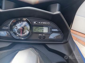 scooter Kymco g-dink300 