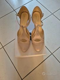 Scarpe con tacco beige/rosa antico