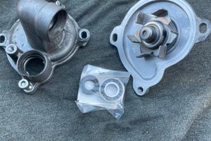 Pompa acqua/olio t max 2010