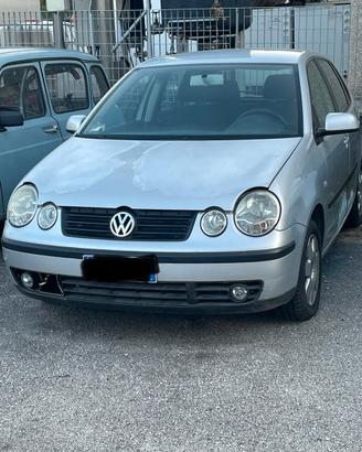 VW POLO