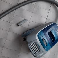 Aspirapolvere senza sacco Daewoo