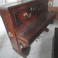 Pianoforte a muro