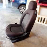 Sedili per lancia Ypsilon elefantino