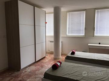 Stanza doppia con bagno privato