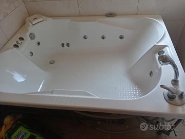 vasca idromassaggio due posti