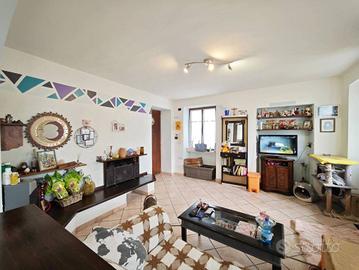 Appartamento di 80 m² con 3 locali a Pralungo