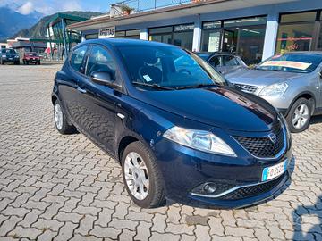 Lancia Ypsilon 1.2 69 CV 5 porte Gold