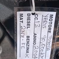 MOTORE TOYOTA YARIS DEL 2004