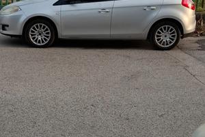 Fiat bravo