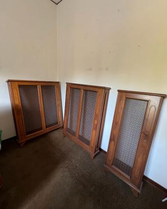 Copri termosifoni in legno vintage