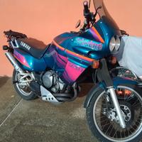 Yamaha XTZ 750