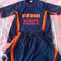 completo calcio uomo classics