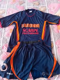 completo calcio uomo classics