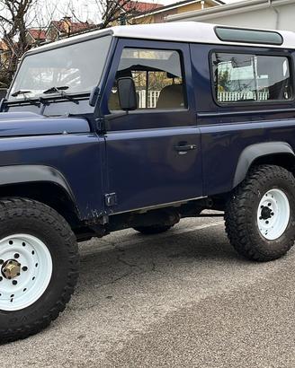 Defender td4 corto 4 posti