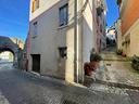 3-locali-a-atina