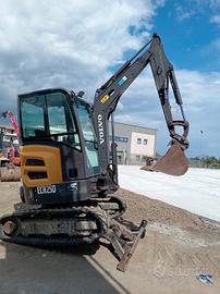 Miniescavatore Volvo ECR25D
