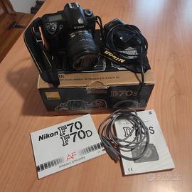 Reflex Nikon D70s obiettivo 18-70