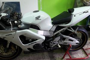 honda cbr 929 fireblade