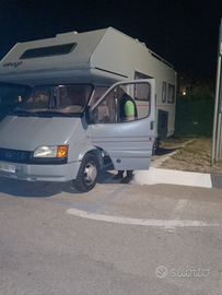 Camper mansardato