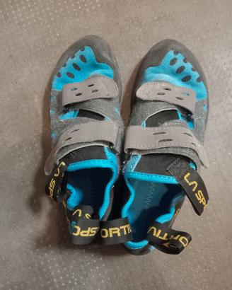 Scarpa sportiva 