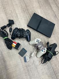 Play Station 2 Slim completa di accessori
