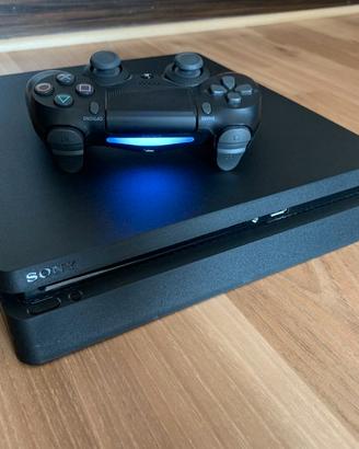 PlayStation 4 slim