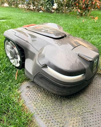 Husqvarna Automower 405X GPS con SIM + Copertura