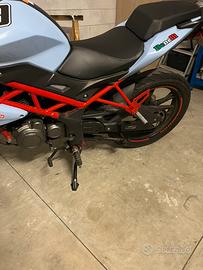 Benelli bn 125