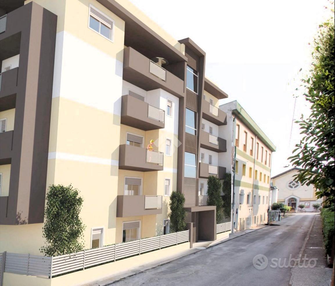 5 LOCALI A VERONA - Altro